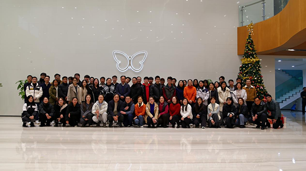 以礼传情，温暖相系 ——2025年圣诞礼物互换活动暖心回顾